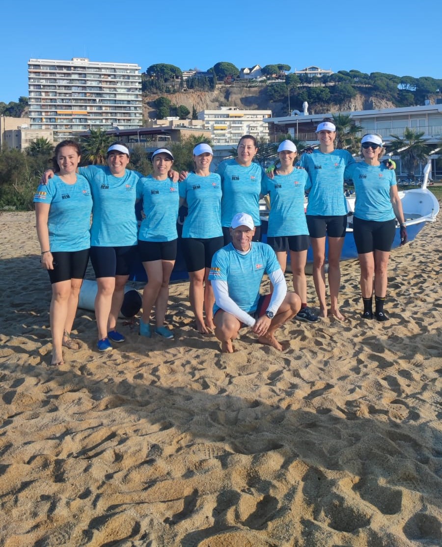 Les Veteranes Femení del Club de Vela Blanes disputen la tercera prova de la lliga catalana de llagut Català.